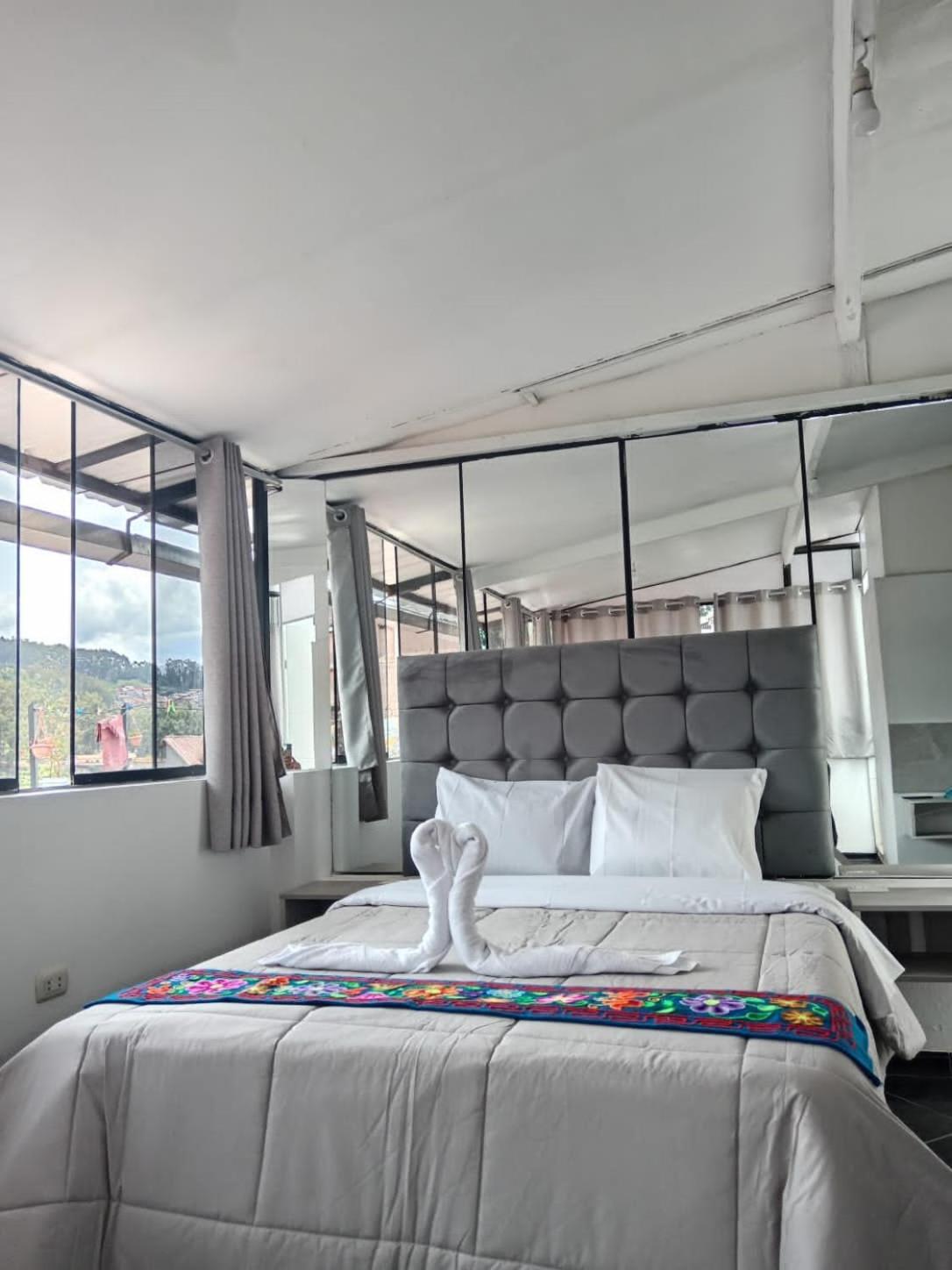 Hostal La Rasa กุสโก ภายนอก รูปภาพ