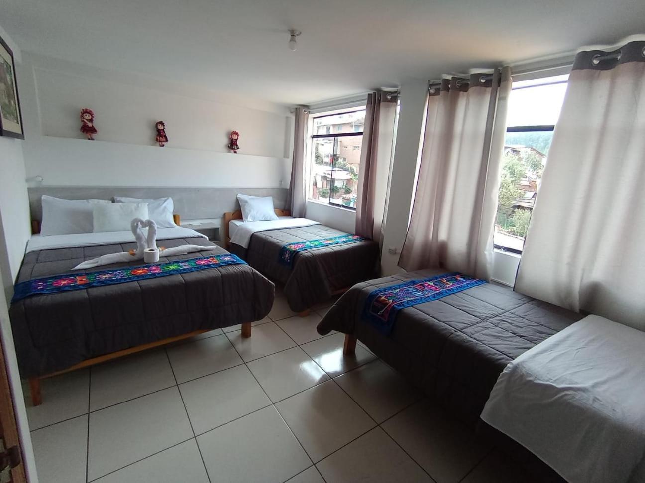 Hostal La Rasa กุสโก ภายนอก รูปภาพ