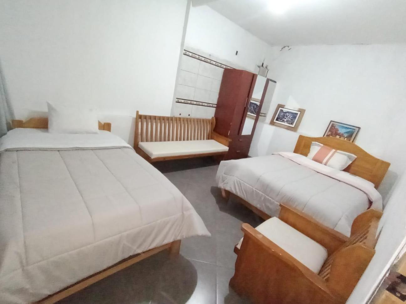 Hostal La Rasa กุสโก ภายนอก รูปภาพ